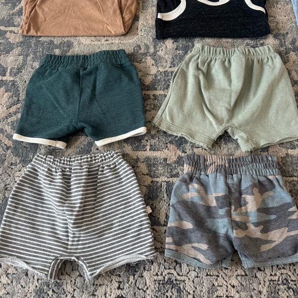 Childhoods Clothing 3T Lot of 13 Pieces — Boy Shorts, Retro Shorts, Tanks, Tees - Picture 6 of 13